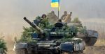 Ukrajina tank a vlajka